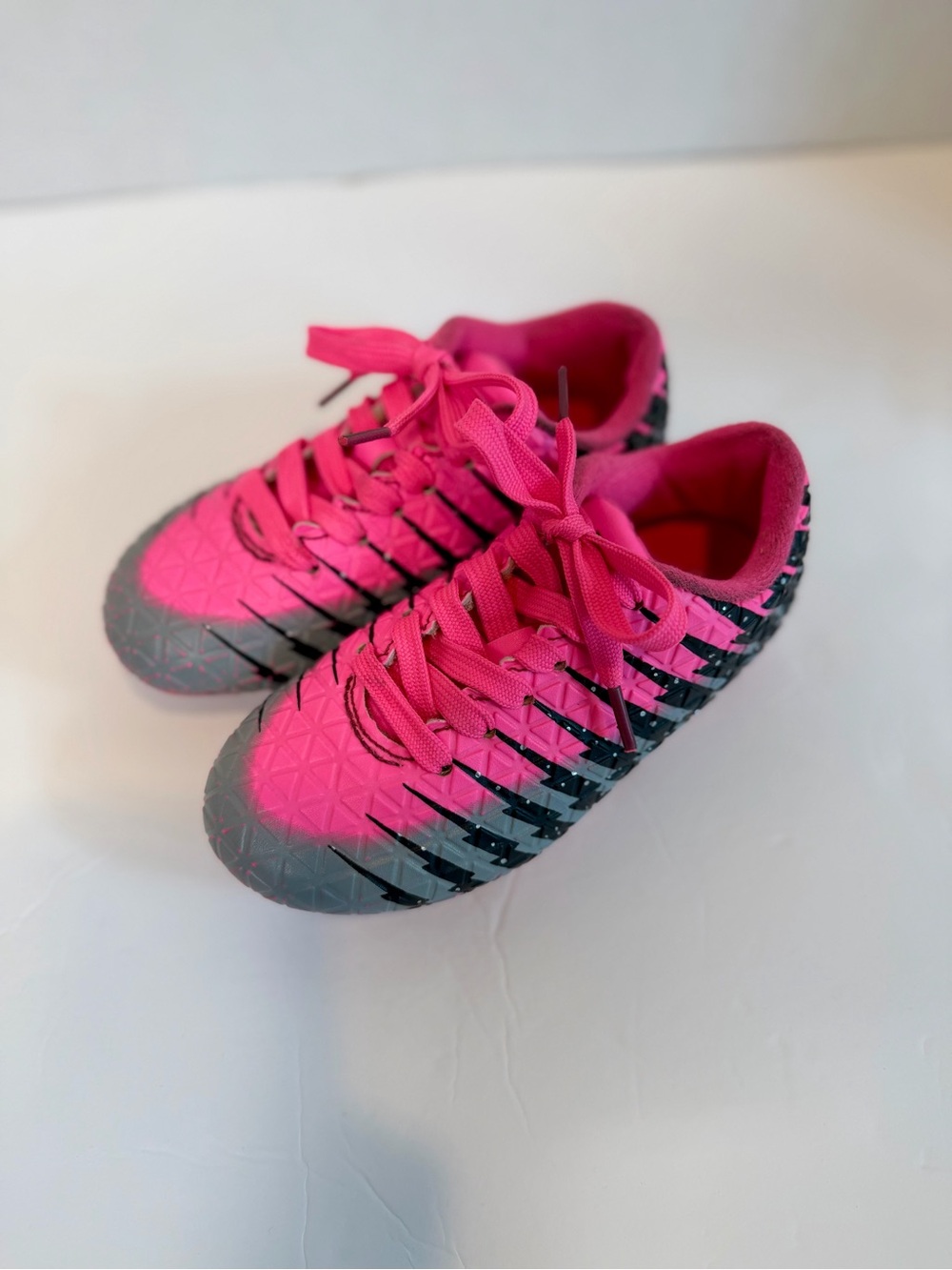 Kids Athletic Shoes in Hot Pink and Gray - Lace-Up Sneakers Soccer Shoes